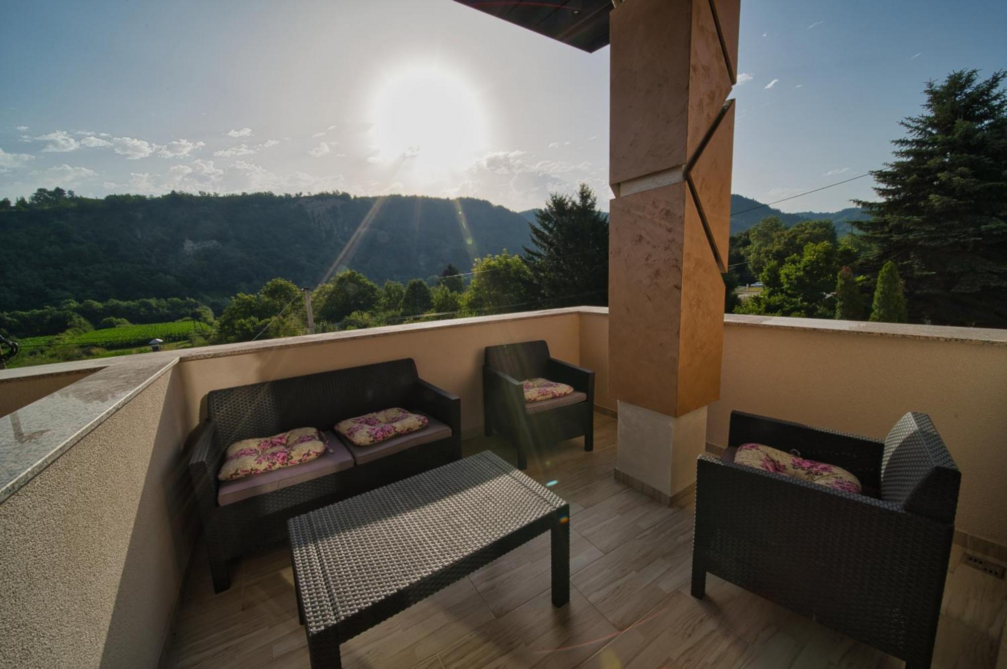 Sm Exclusive Apartments Visoko Extérieur photo